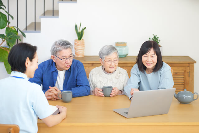 【福島県】介護施設入居前に確認したい初期費用と契約条件