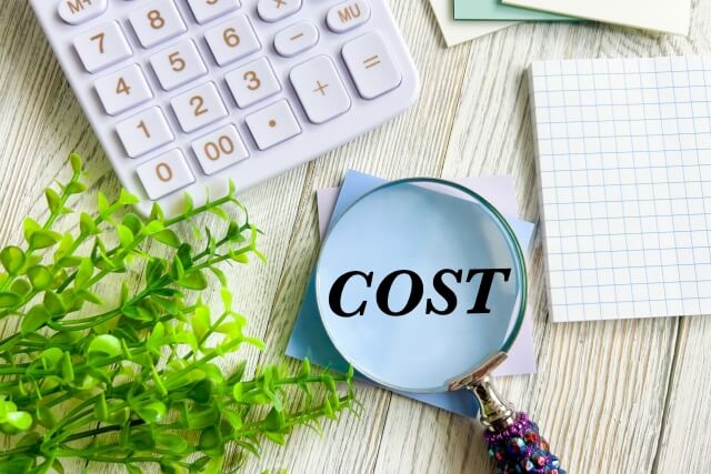 月額費用以外にかかる医療費や雑費などの変動費