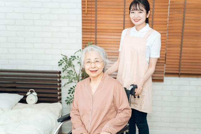 夜間の緊急時対応とスタッフ配置の重要性